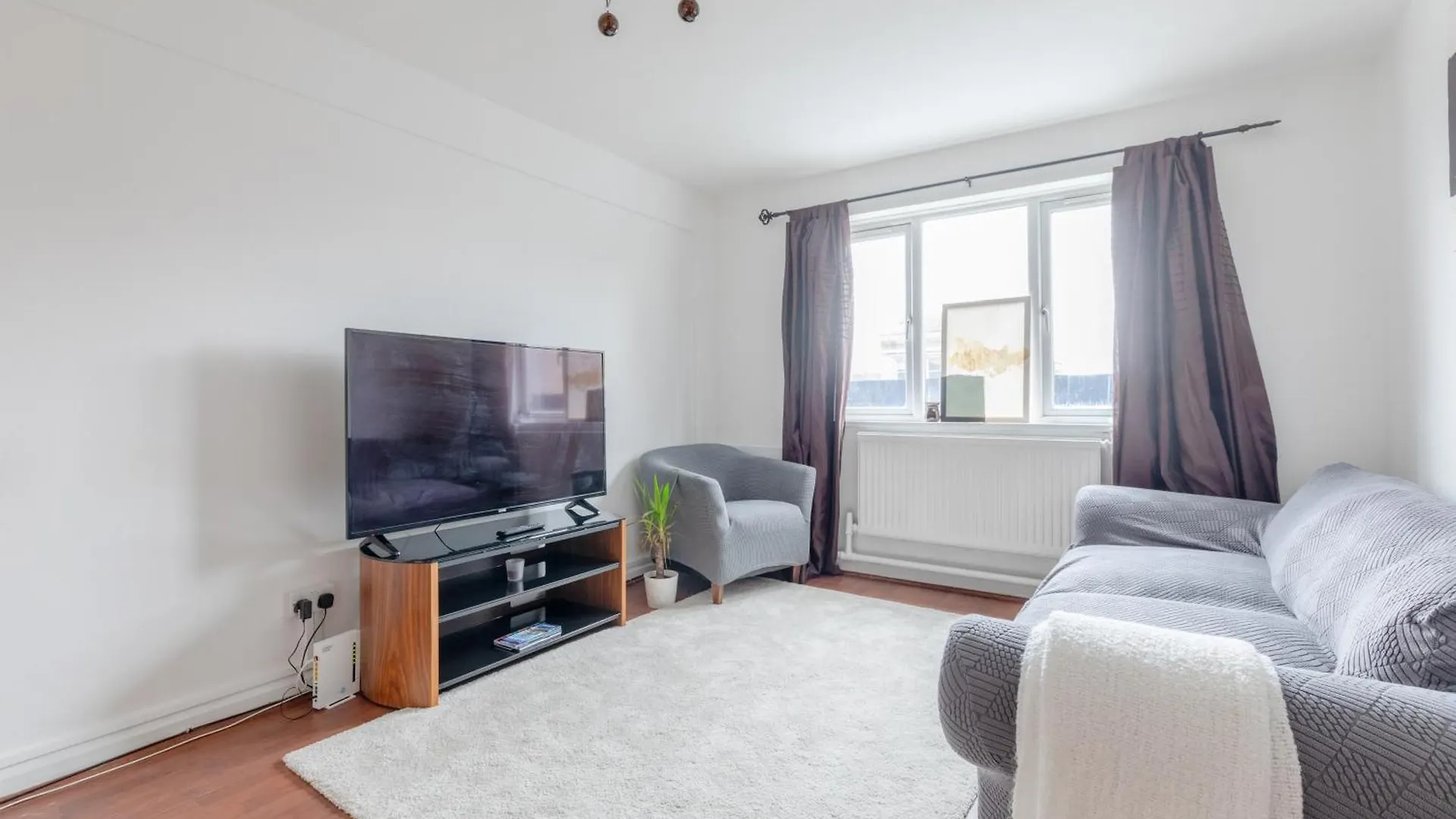 Well Located 2Bd Flat 20 Mins To Tower Bridge! Apartment London
