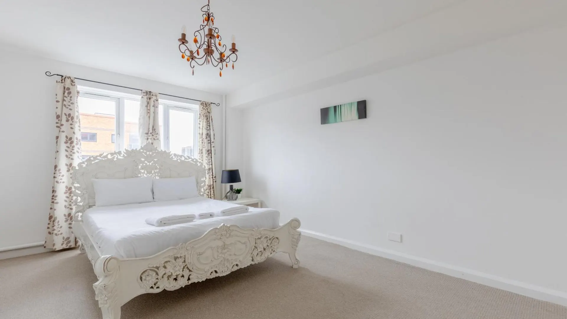 Well Located 2Bd Flat 20 Mins To Tower Bridge! Apartment London